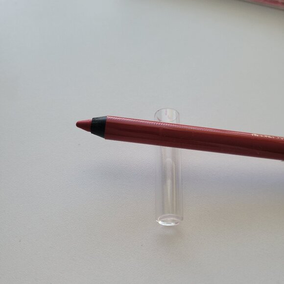 Lancome Le Lip Liner Waterproof Pencil with Brush #132 CAPRICE New with Box - Picture 2 of 8